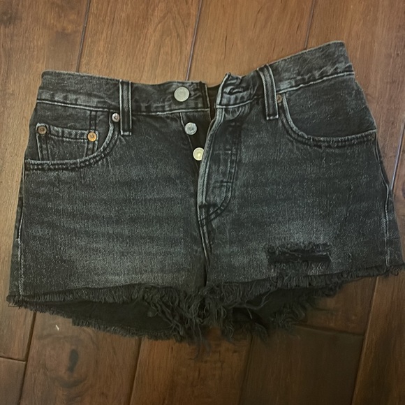 Levi’s 501 original short - Picture 3 of 3